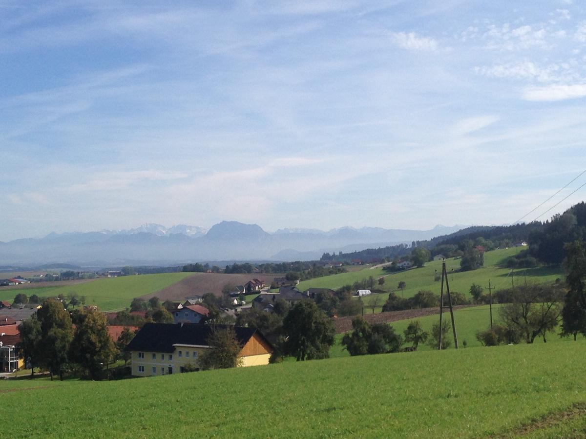 Harmonie Stueberl Hotel Ottnang am Hausruck Buitenkant foto